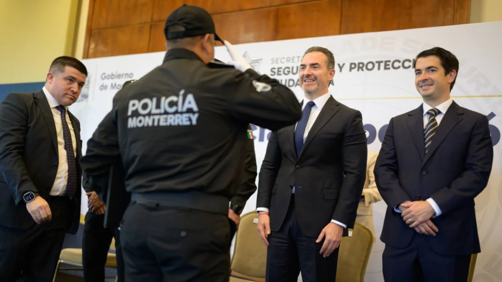 ascensos-a-policías
