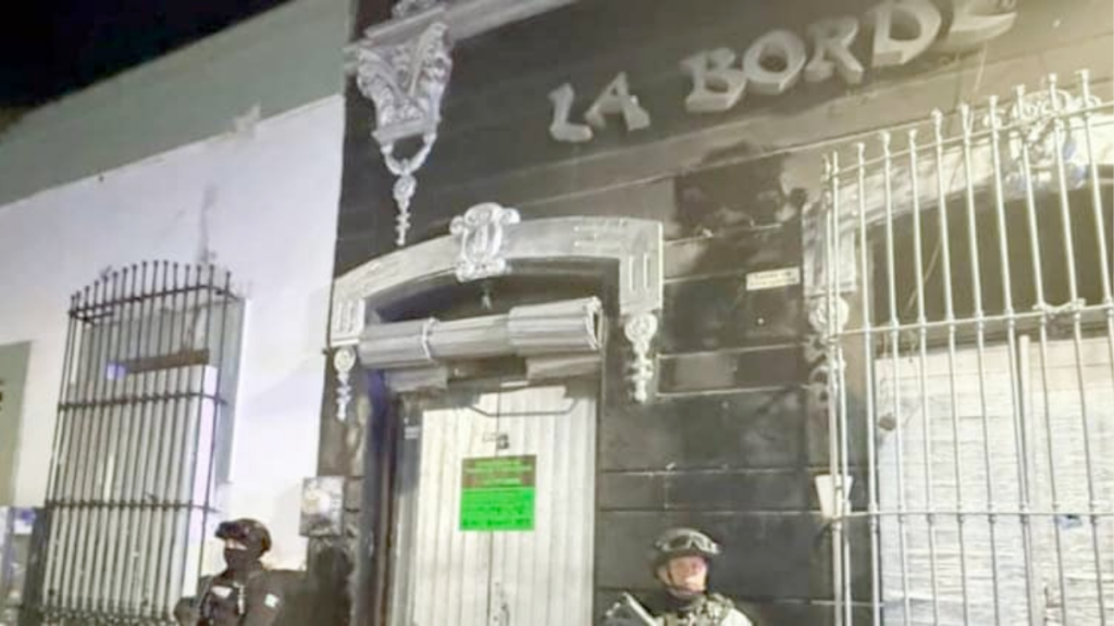 cateos en bares - El OBSERVADOR cateos en bares del Centro, seguridad en Monterrey, Policía de Monterrey, Barrio Antiguo, operativos municipales