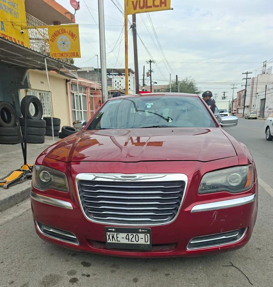 WhatsApp Image 2025-12-08 at 60423 PM 1 - El OBSERVADOR detención-en-la-colonia-industrial-por-la-policía-de-monterrey