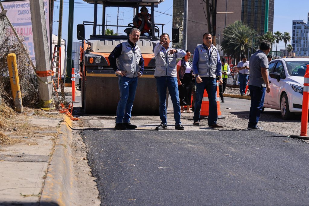 rehabilitación-vial-nuevo-pavimento-Vialidades-Regias-2026-bacheo-profundo-recarpeteo